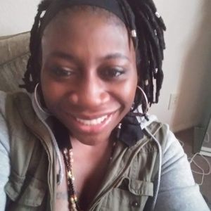 Meet your Posher, Brittney